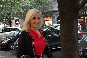 欧美调教深喉视频vk